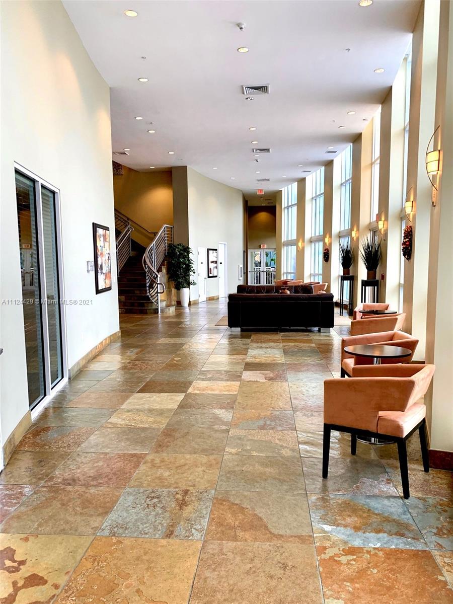 DUO COMDOMINIUM EAST - Residential Lease