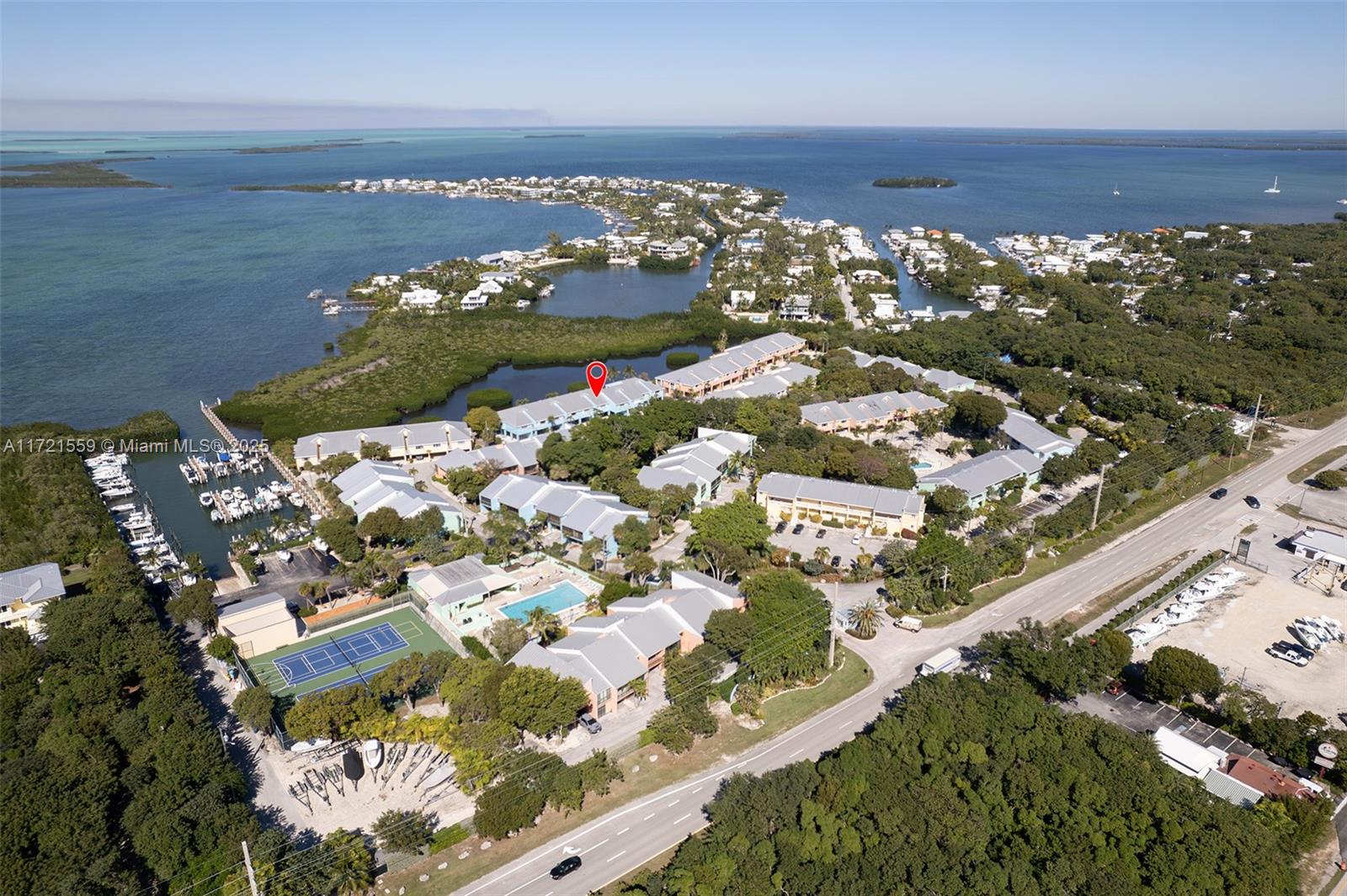 LANDINGS OF LARGO II - Residential