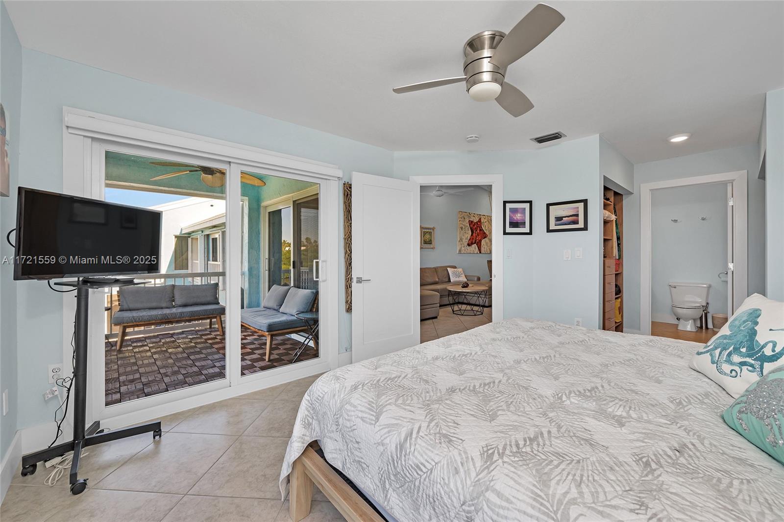 LANDINGS OF LARGO II - Residential