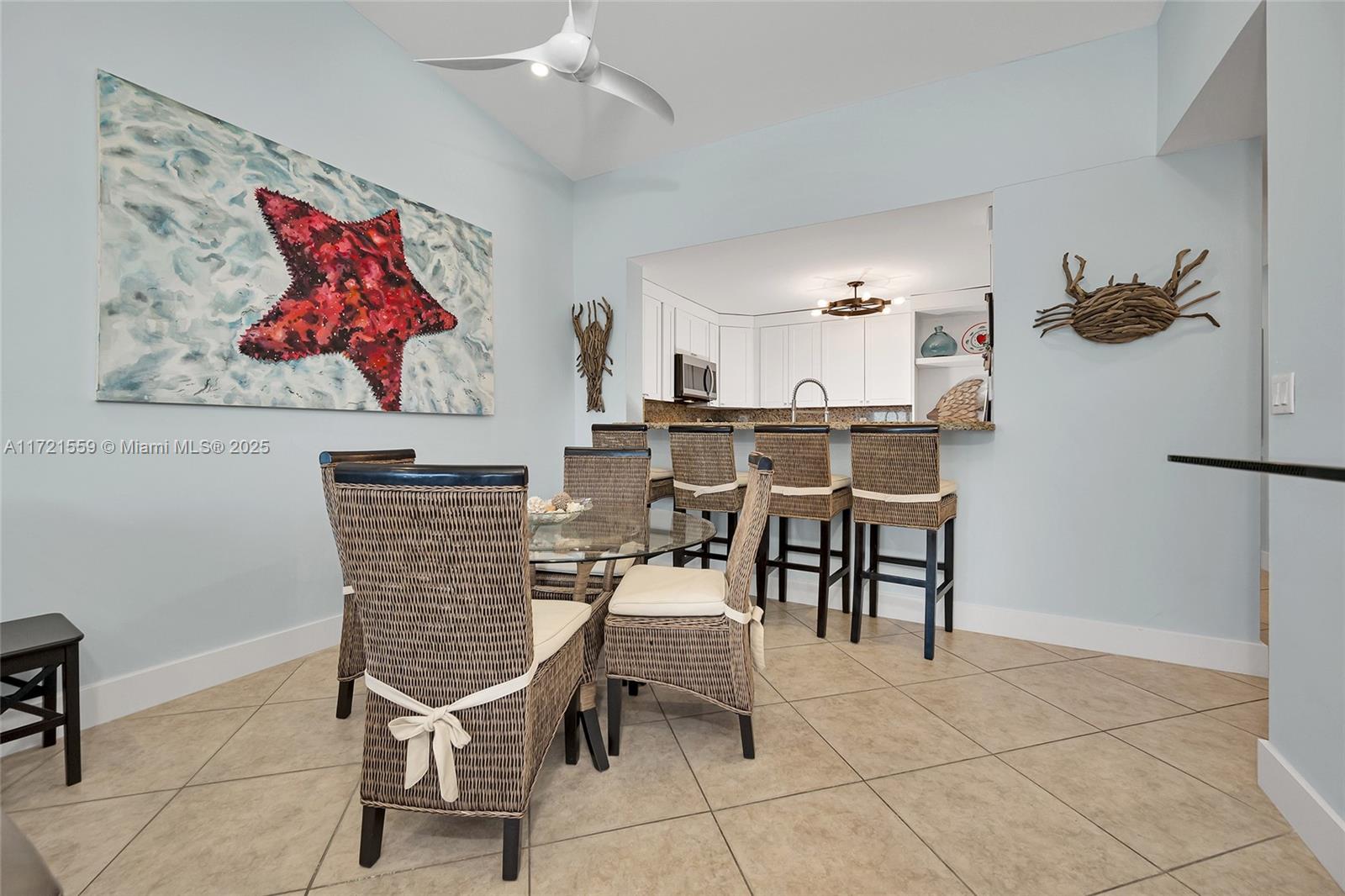 LANDINGS OF LARGO II - Residential
