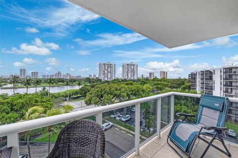 A home in Aventura