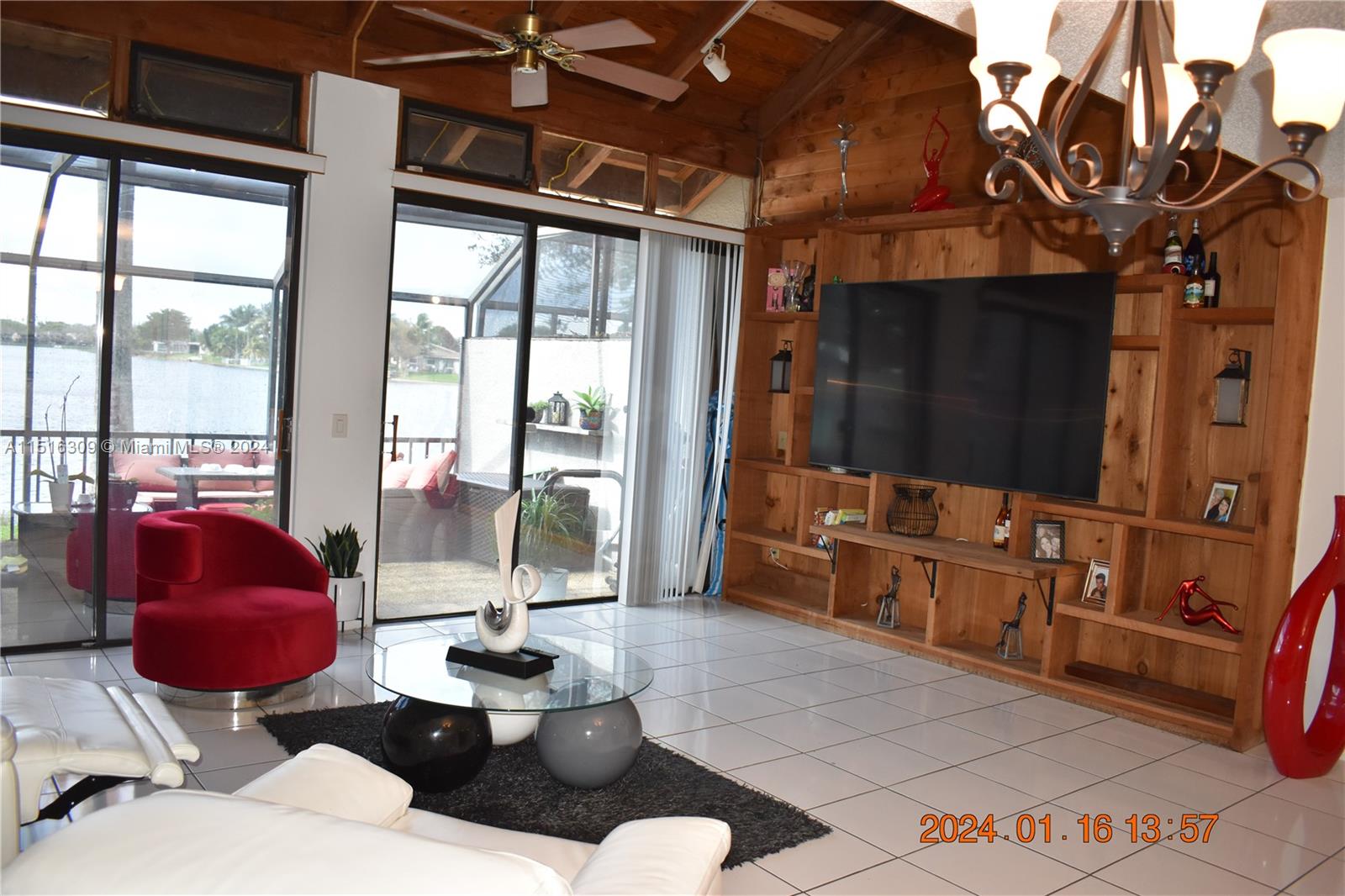 EVERGLADES SUGAR & LAND - Residential Lease
