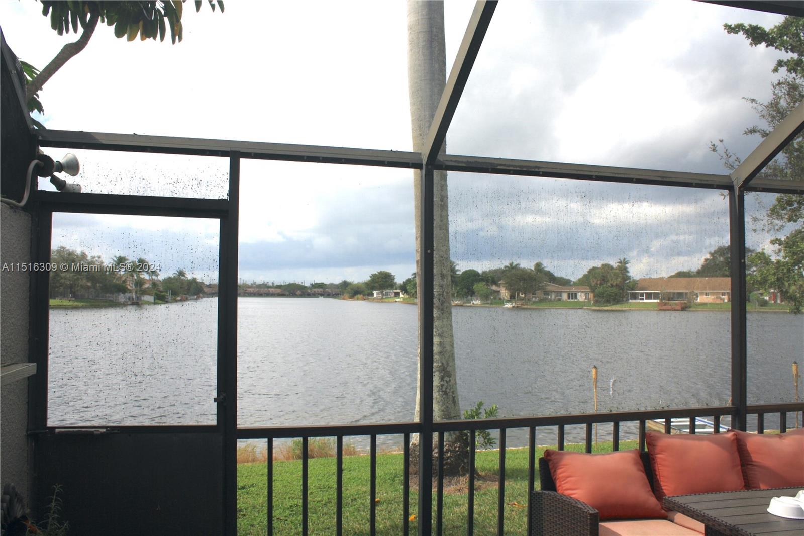 EVERGLADES SUGAR & LAND - Residential Lease