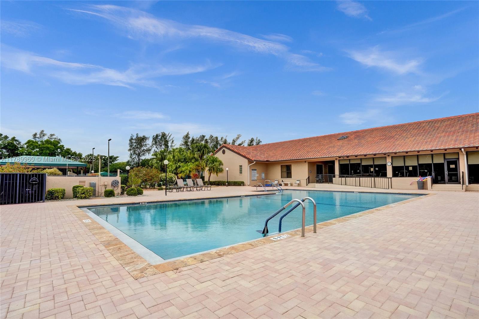 PARKWALK 1 - Residential Lease