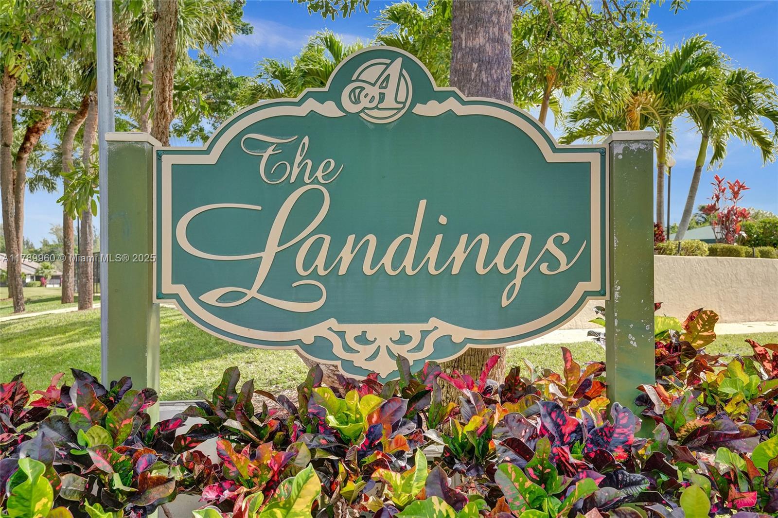 View photos, virtual tours, details... 5646 E Parkwalk Cir E 5646