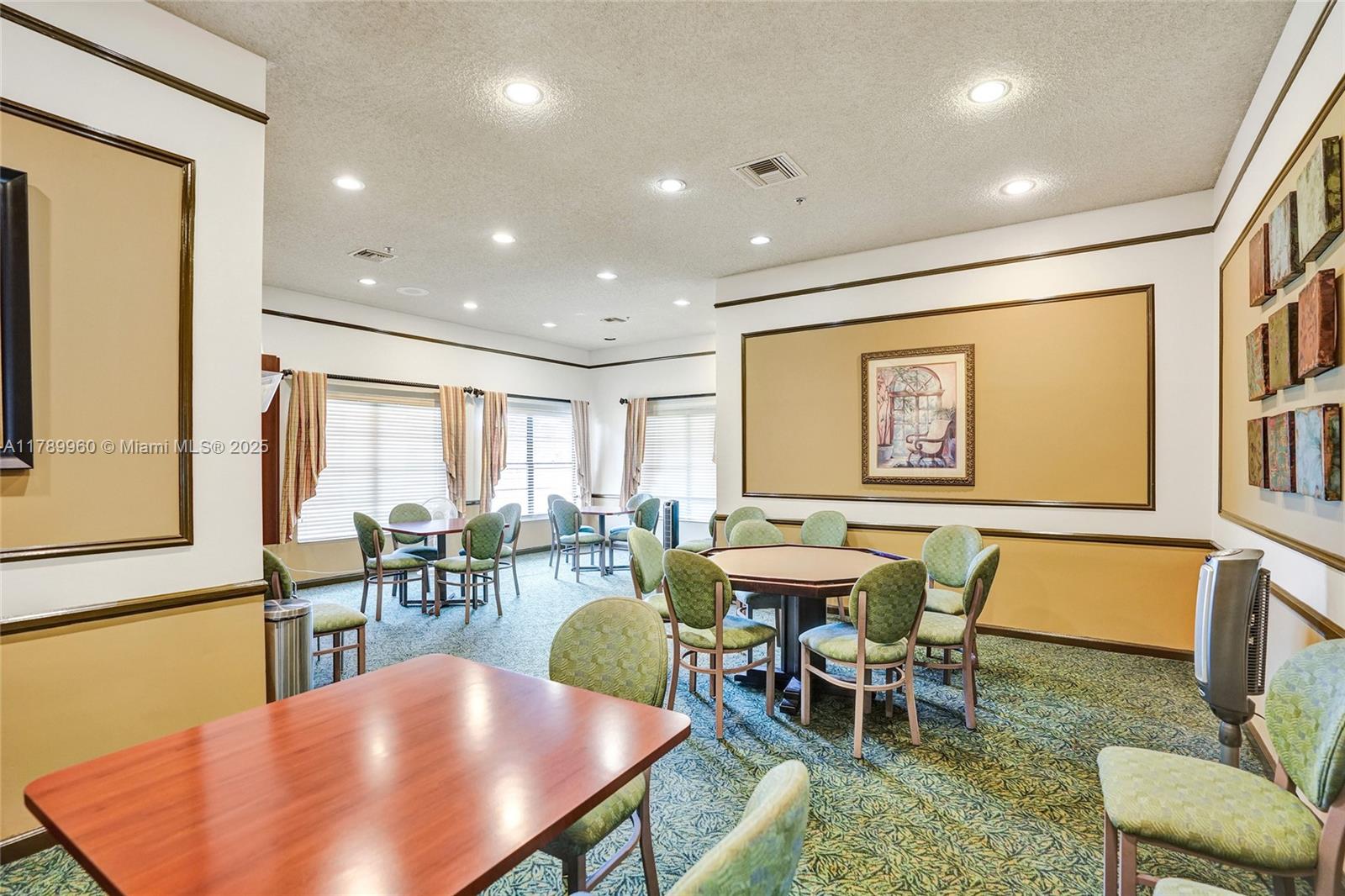 PARKWALK 1 - Residential Lease