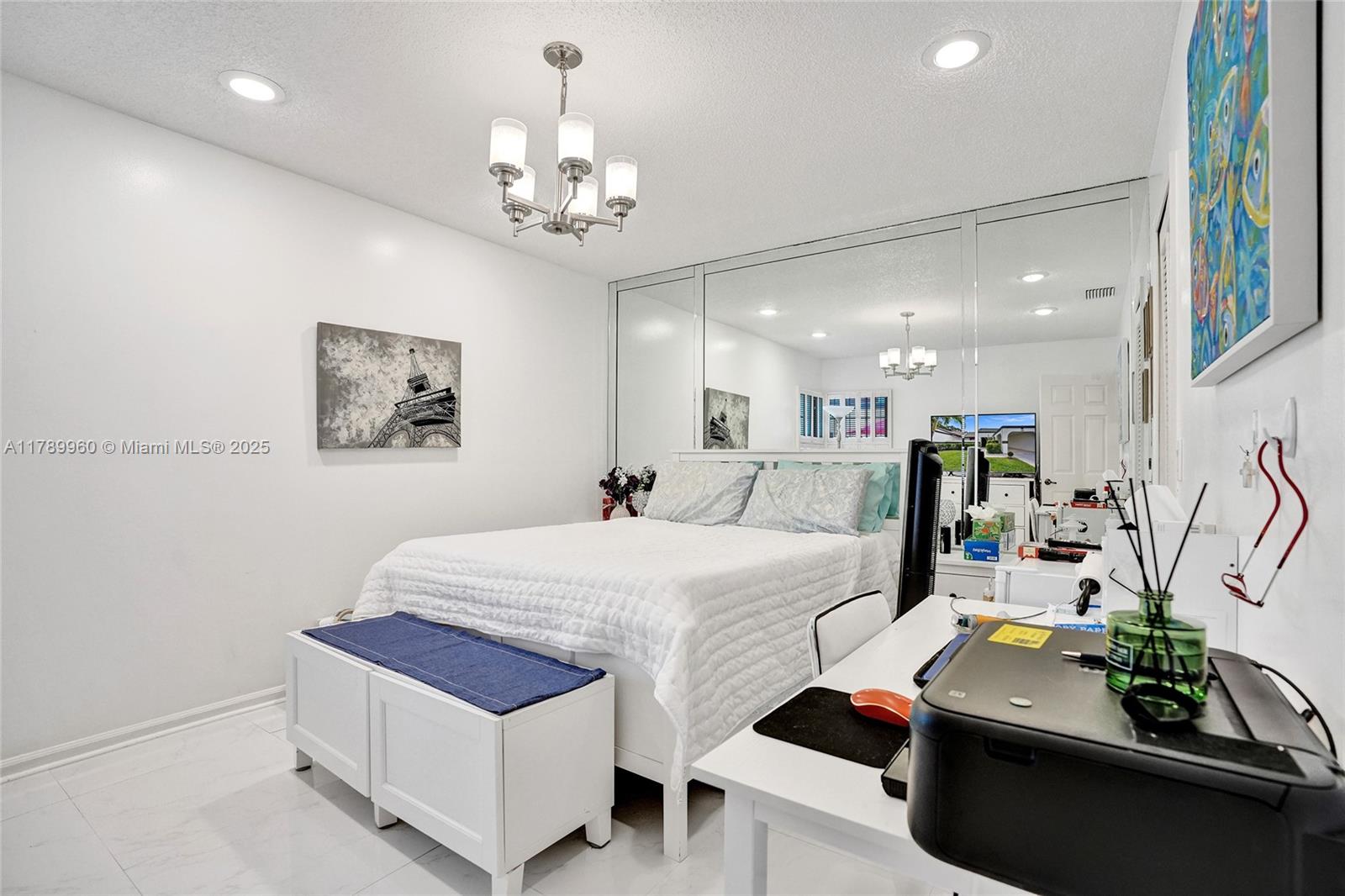 View photos, virtual tours, details... 5646 E Parkwalk Cir E 5646