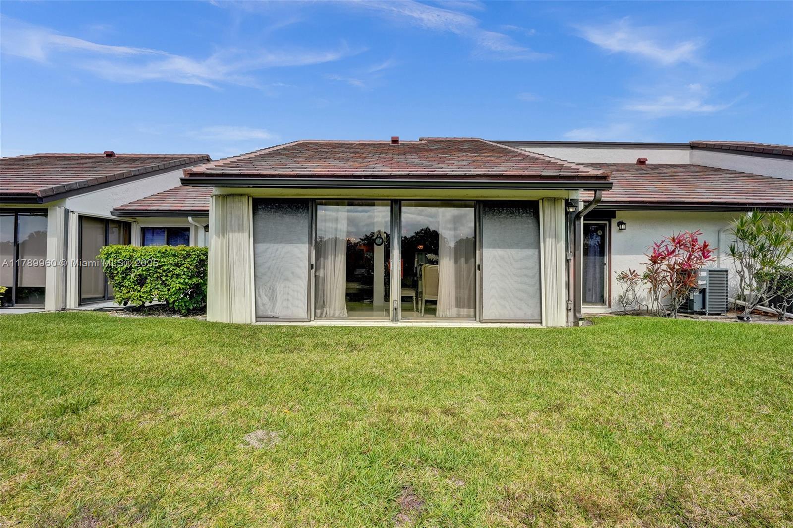 PARKWALK 1 - Residential Lease