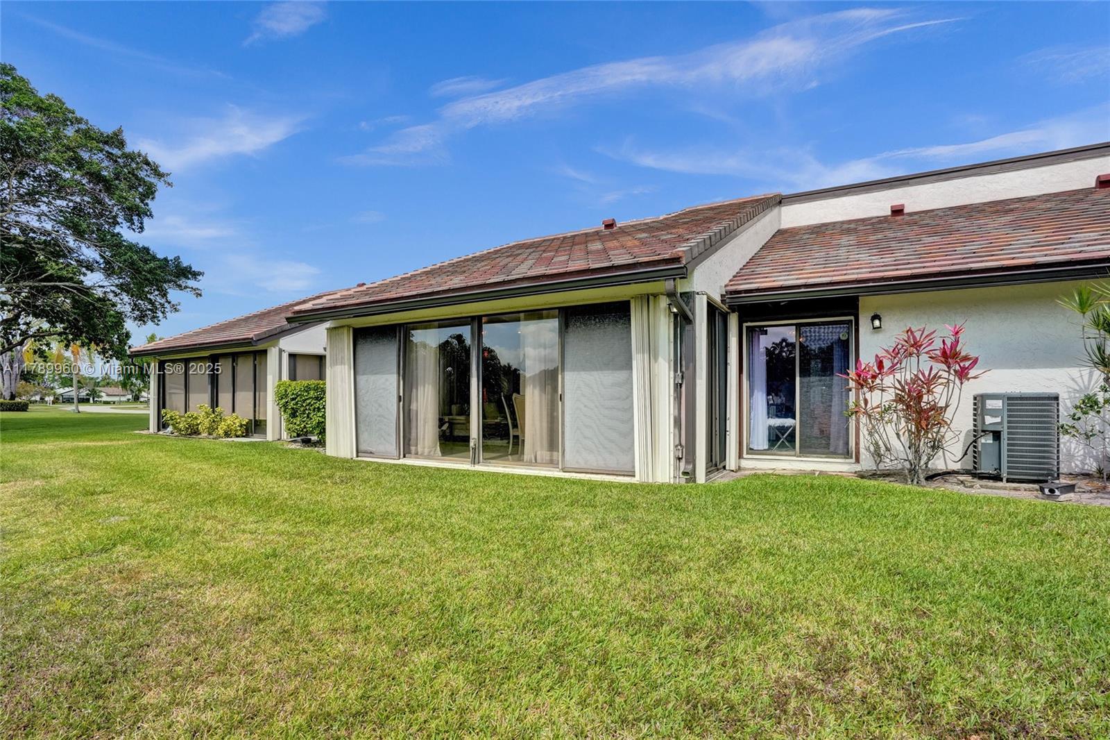 PARKWALK 1 - Residential Lease