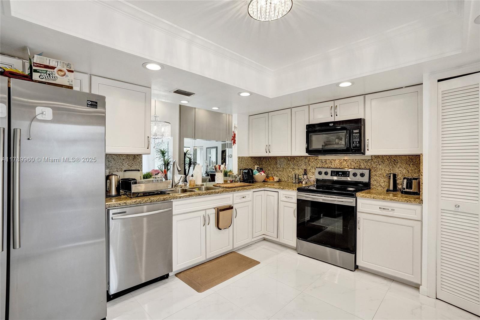 PARKWALK 1 - Residential Lease