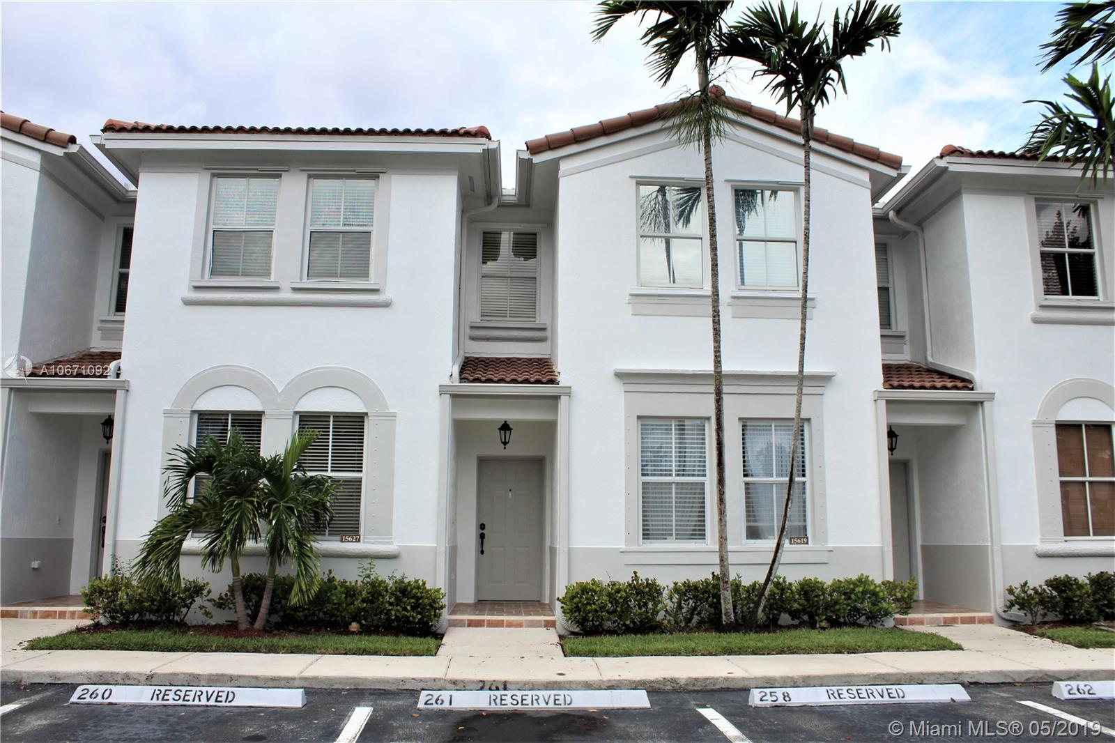 Why live in a condo when you can enjoy this spacious townhouse located in the gated community of Villas at Nautica. Enjoy this 3 bedrooms, 2.5 bathrooms, formal living and dinning room area, family room with access to your private fenced patio ideal for children and family gatherings. Open kitchen with granite countertops. Full size washer and dryer, storage room and so much more. Community offers, pool, clubhouse for entertainment and private parties, gym, tot lot for your children and more. Located just west of I-75, close to shopping areas, malls, restaurants and park. Available for immediate occupancy. 2 parking spaces per unit. Approval with the association can take up to 30 days.