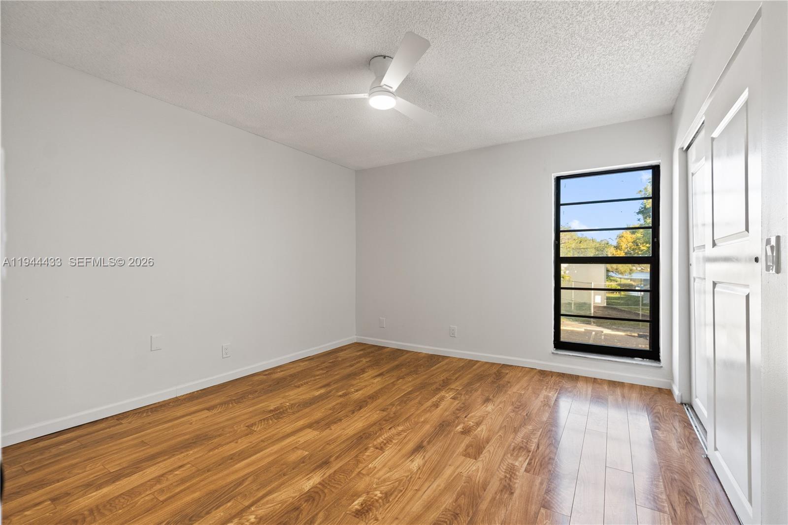 WESTVIEW CONDOMINIUM NO E - Residential