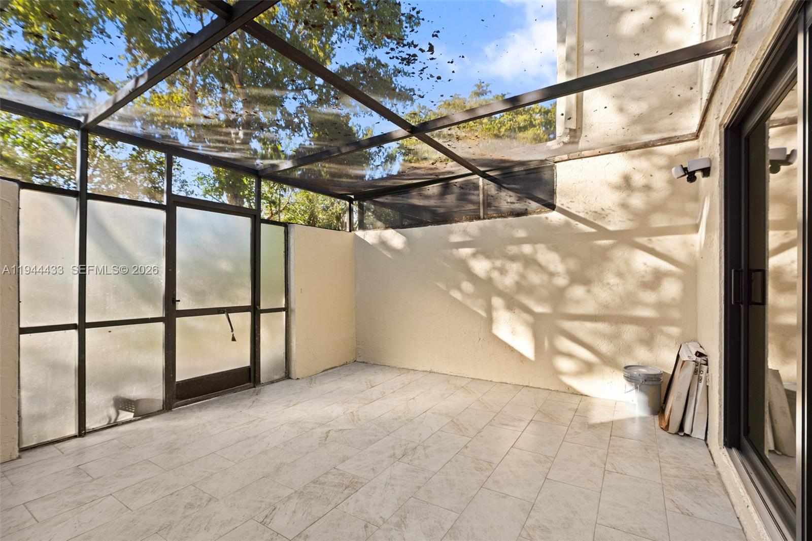 WESTVIEW CONDOMINIUM NO E - Residential