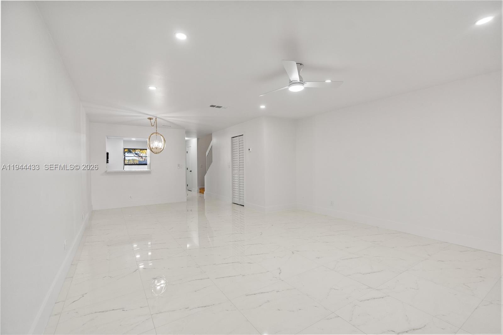 WESTVIEW CONDOMINIUM NO E - Residential