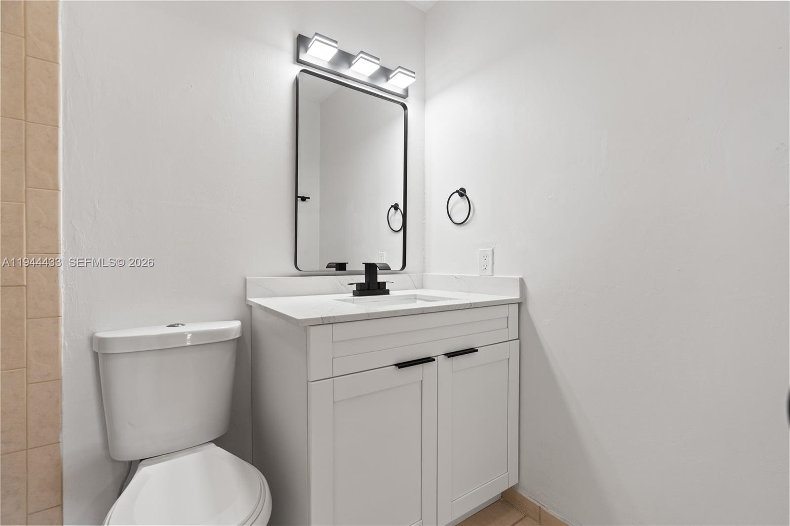 WESTVIEW CONDOMINIUM NO E - Residential