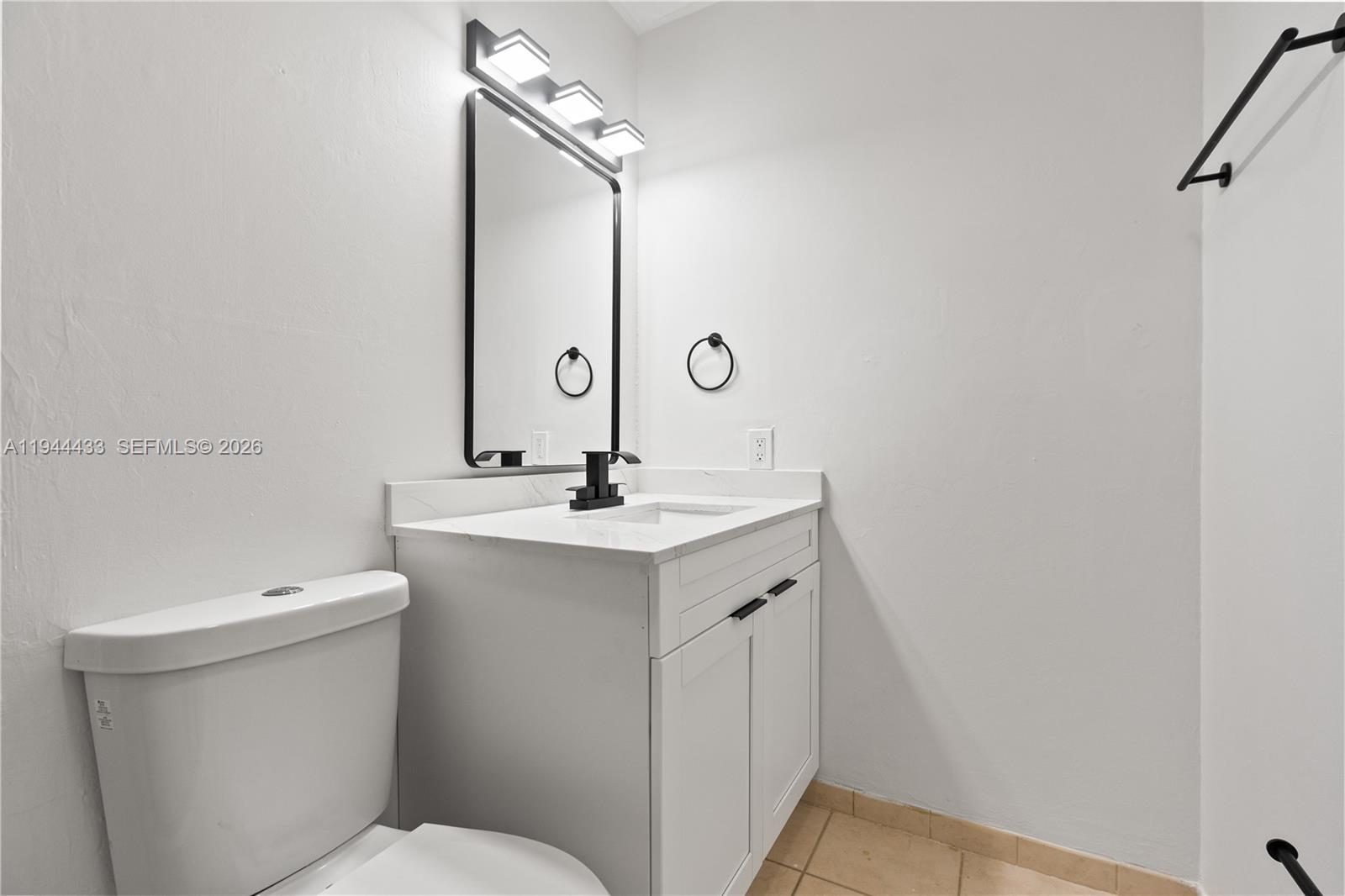 WESTVIEW CONDOMINIUM NO E - Residential