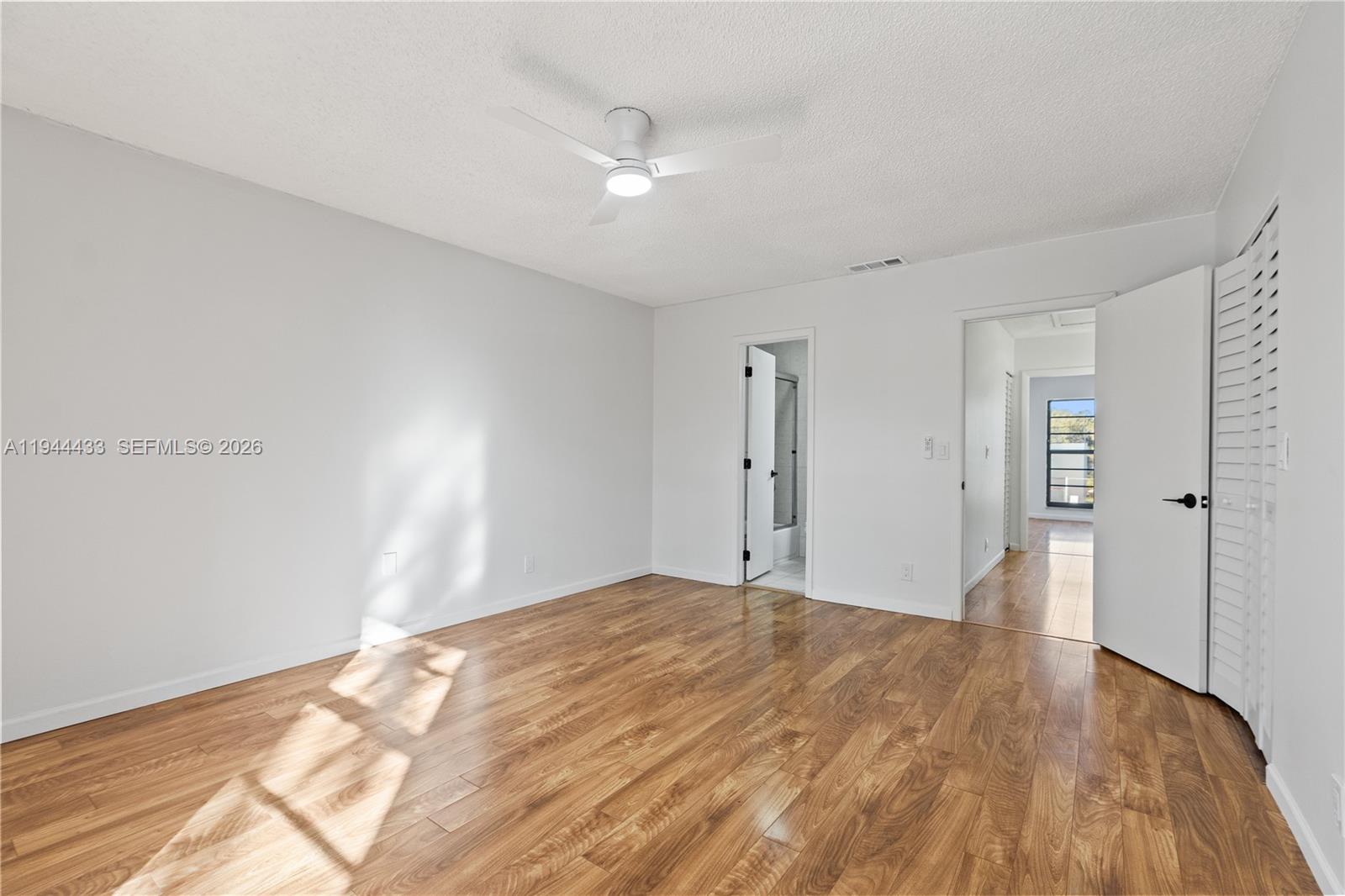 WESTVIEW CONDOMINIUM NO E - Residential