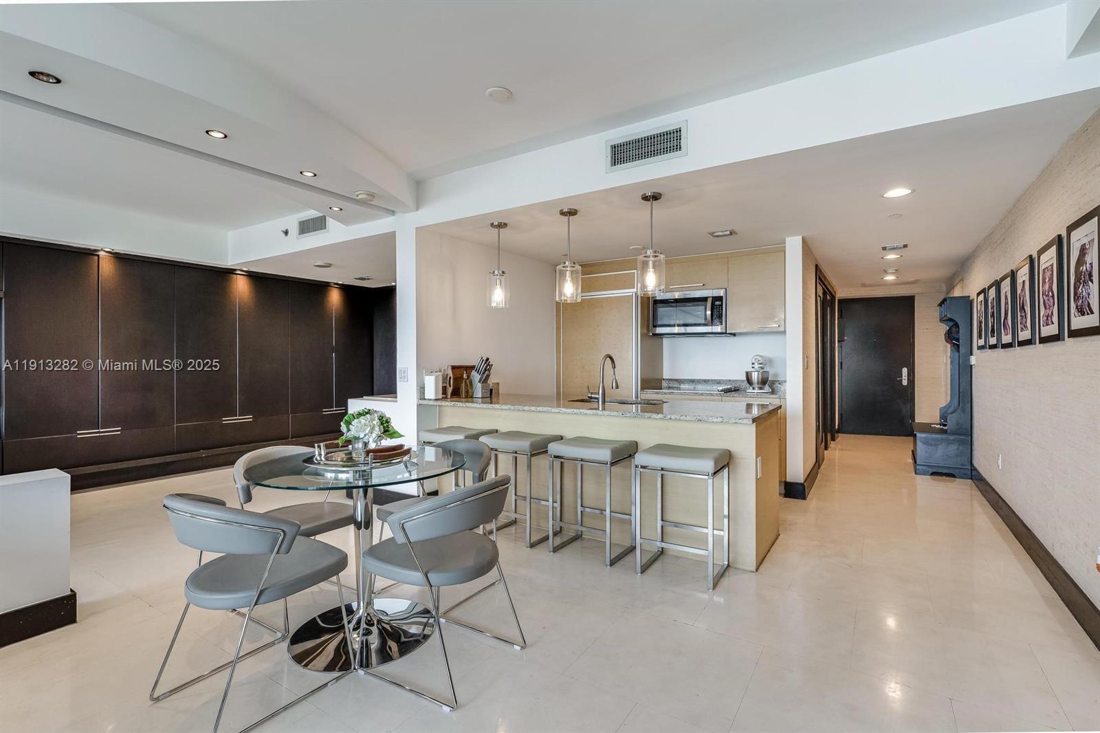 BEACH CLUB THREE CONDO - Residential Lease