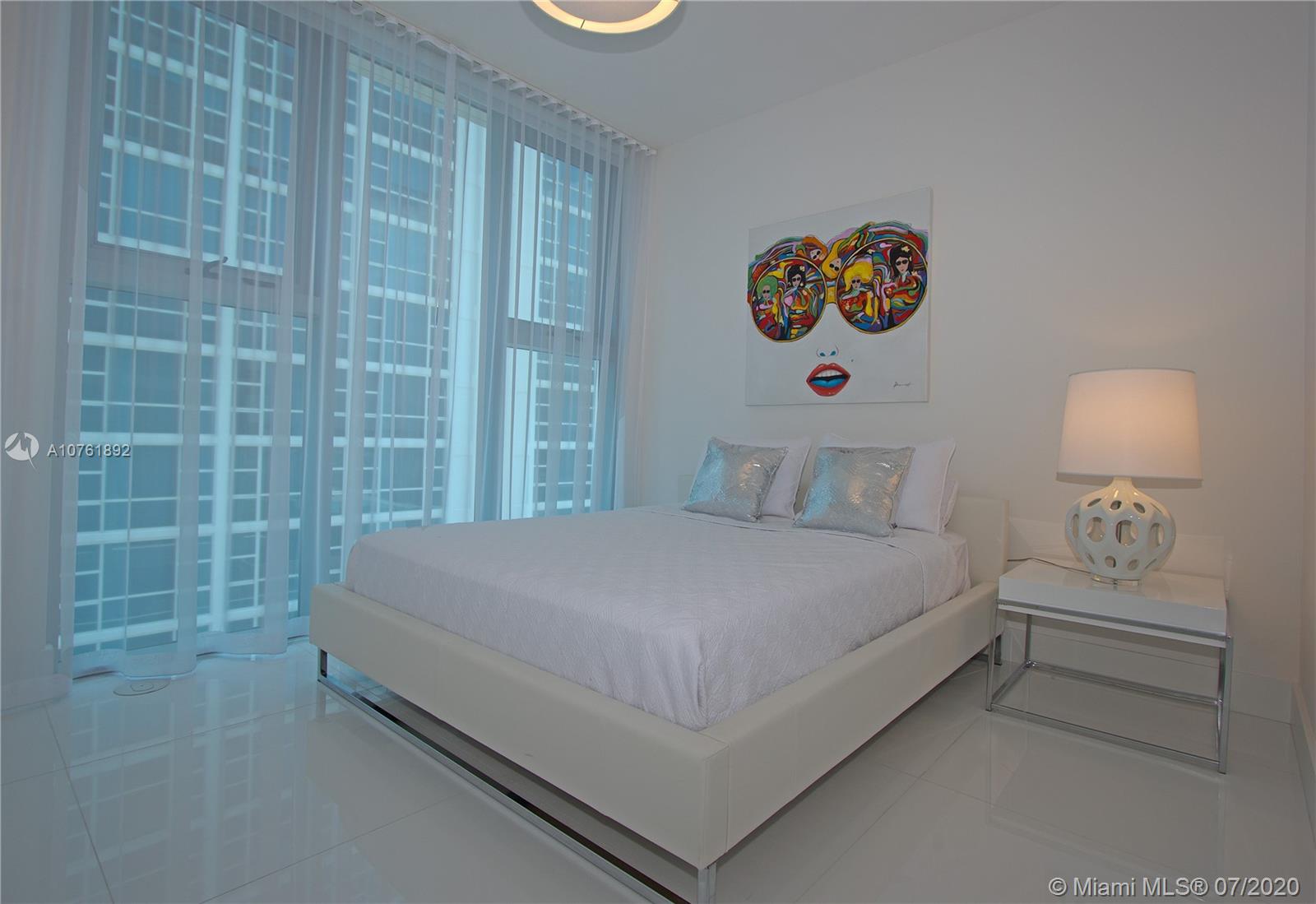 NORTH CARILLON BEACH COND - Residential