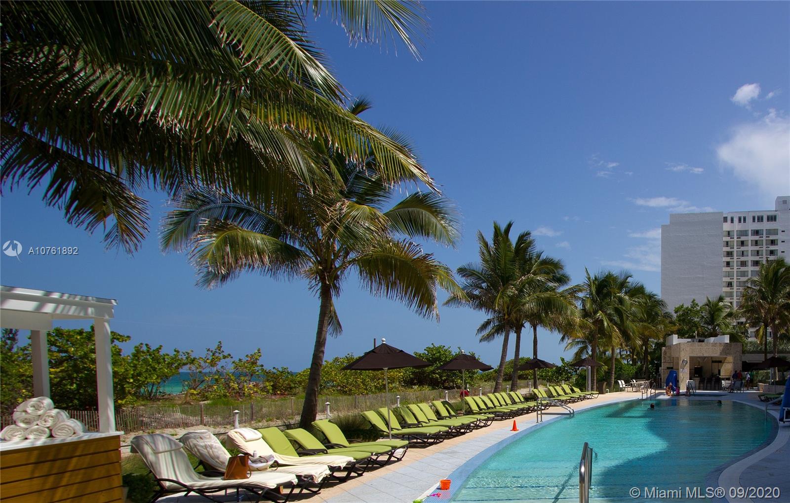 NORTH CARILLON BEACH COND - Residential