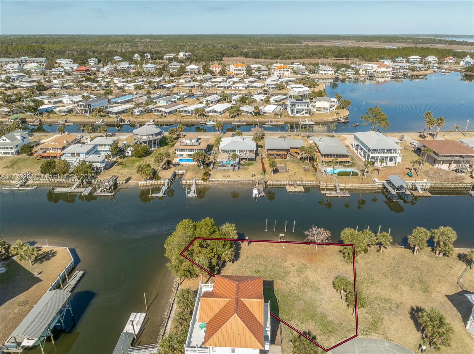 Shell Point Beach - Land