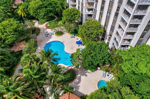2000 Towerside Ter 905 Miami FL 33138