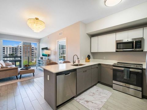 321 NE 26th St 617 Miami FL 33137