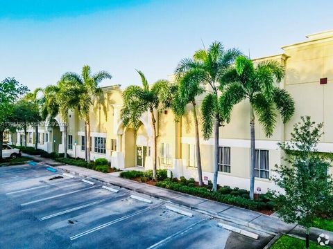 10242 NW 50th St 11 Sunrise FL 33351