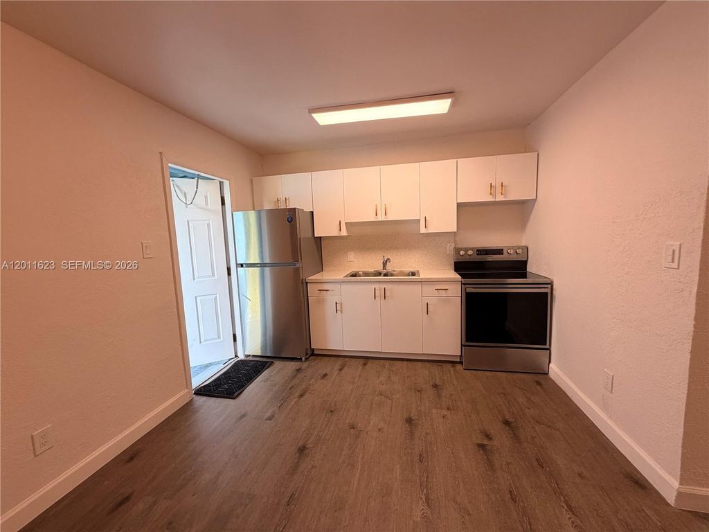 Photo of 3021 NW 17th St, Fort Lauderdale, FL 33311 (MLS # A12011623)