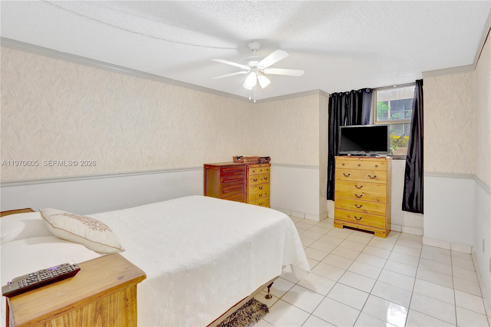 GARDEN OF KENDALL CONDO N - Residential