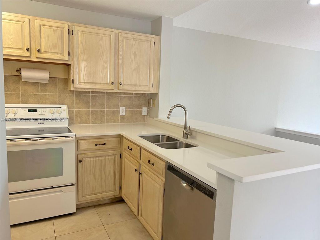 Photo of 1705 Palm Cove Blvd #1-308, Delray Beach, FL 33445 (MLS # A11717985)