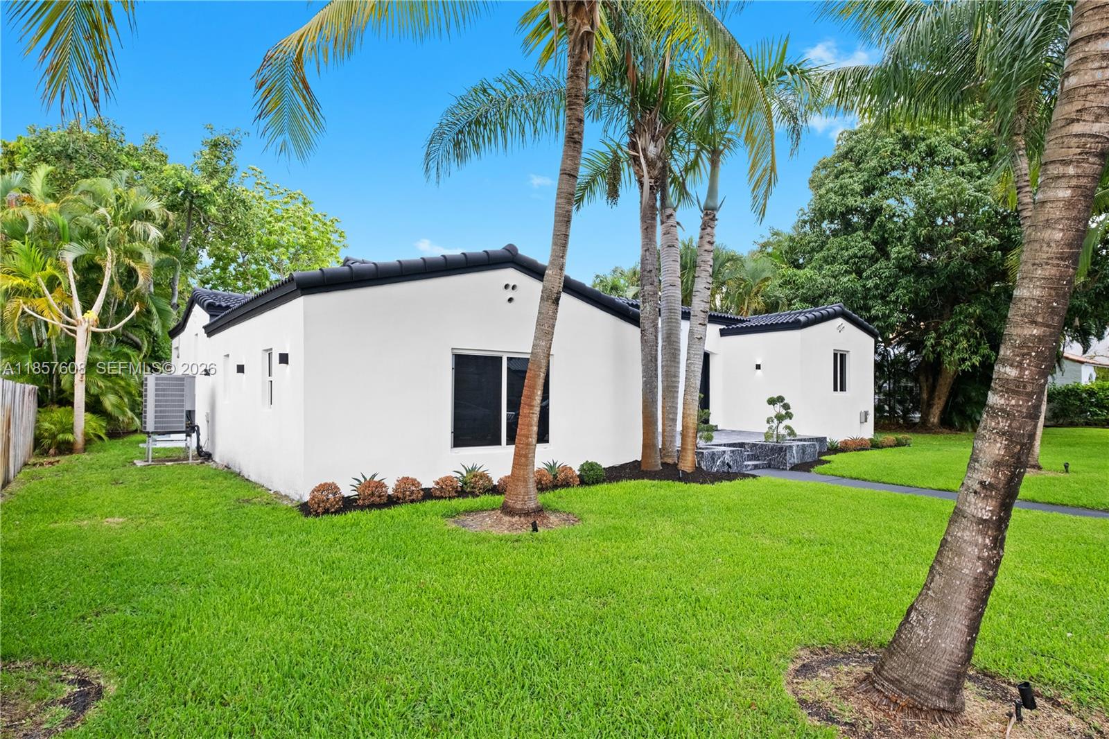 MIAMI SHORES SEC 1 AMD - Residential