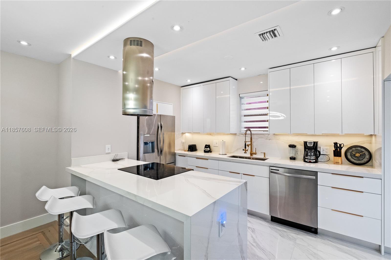 MIAMI SHORES SEC 1 AMD - Residential