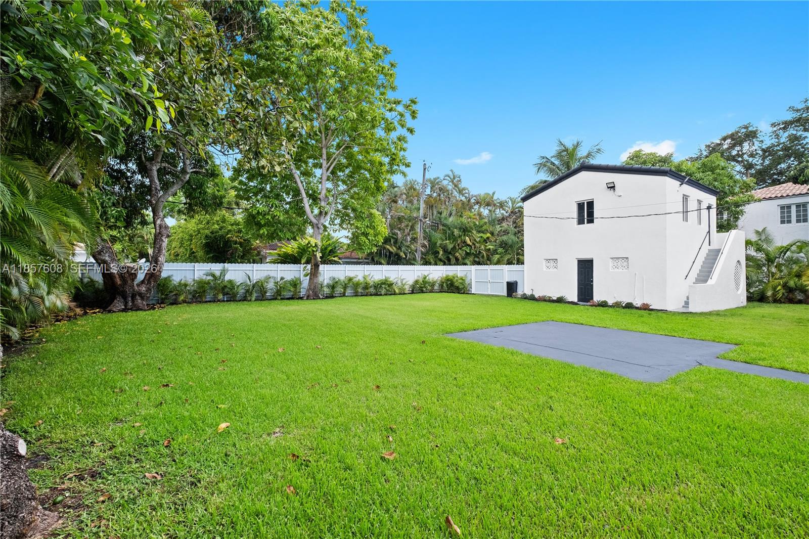 MIAMI SHORES SEC 1 AMD - Residential