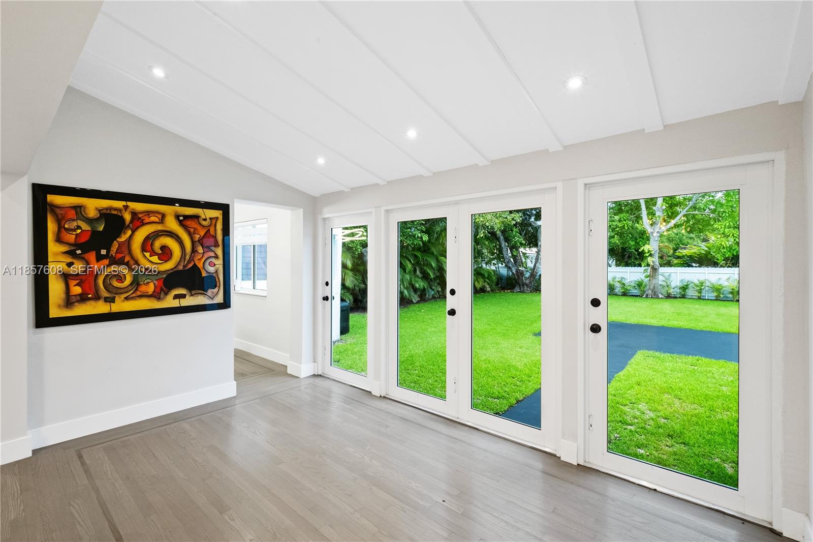 MIAMI SHORES SEC 1 AMD - Residential