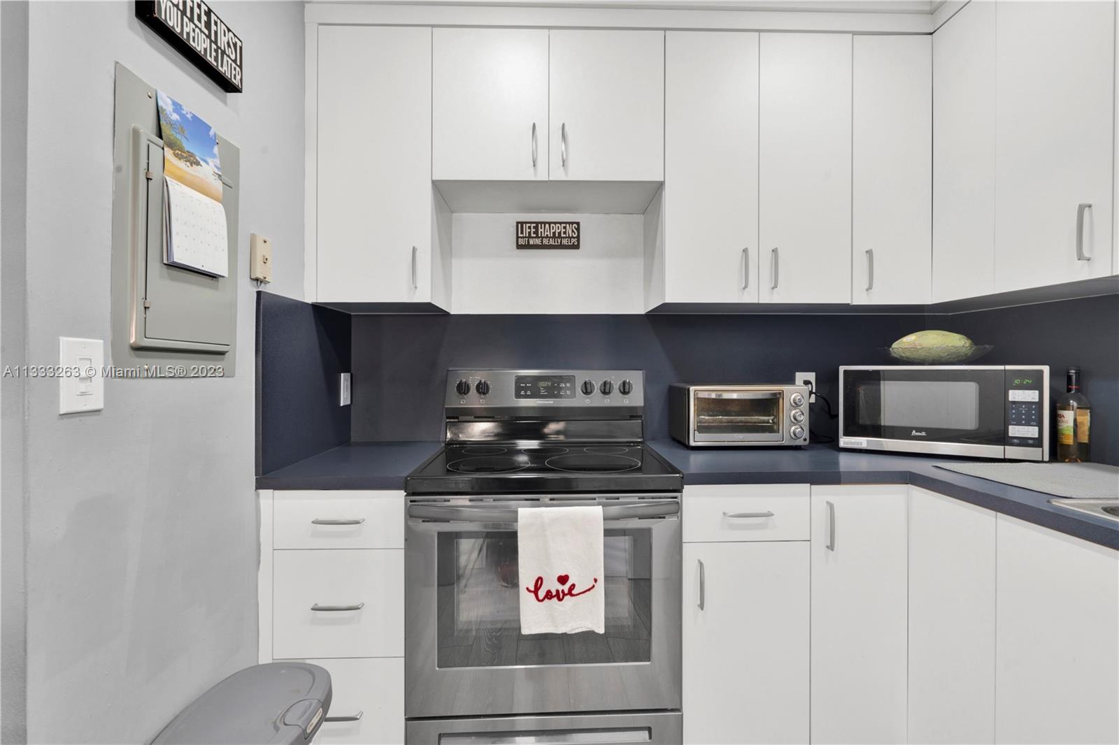 KINGS CREEK WEST CONDO - Residential