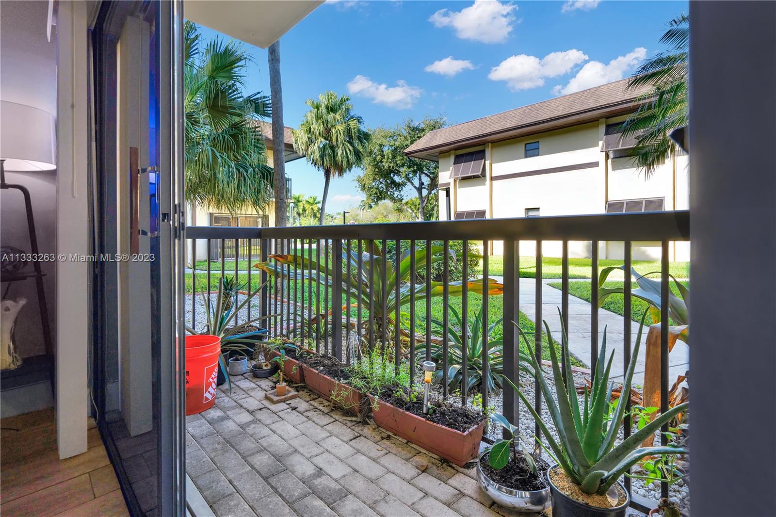 KINGS CREEK WEST CONDO - Residential