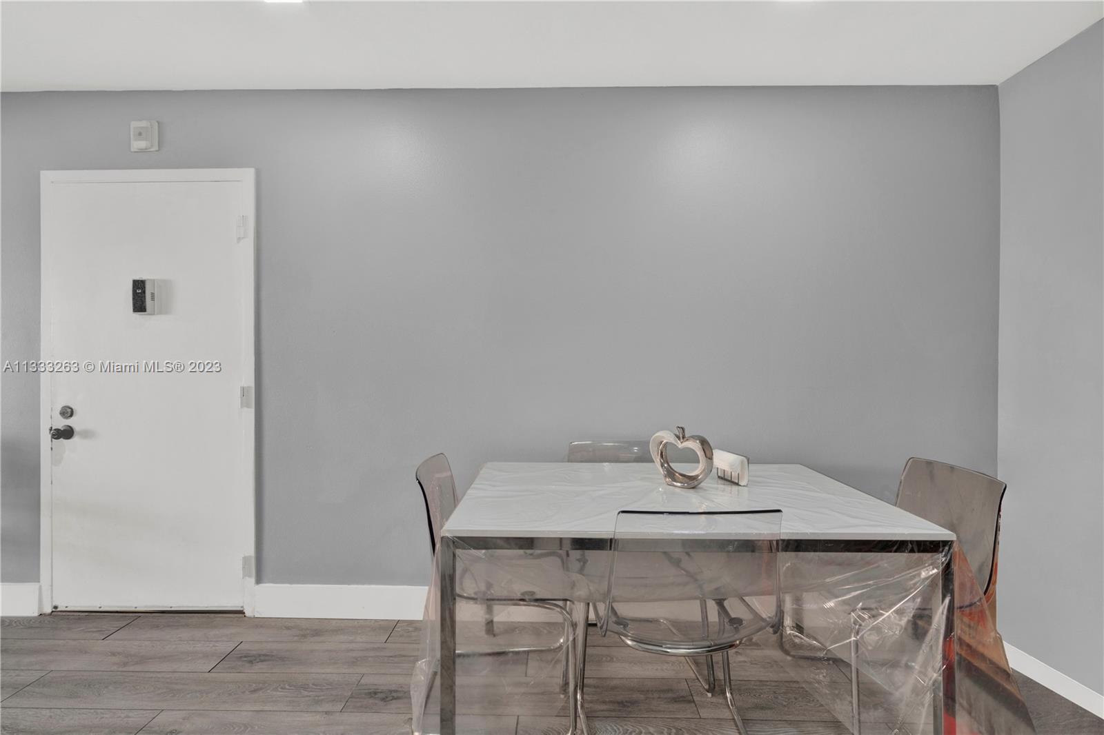 KINGS CREEK WEST CONDO - Residential