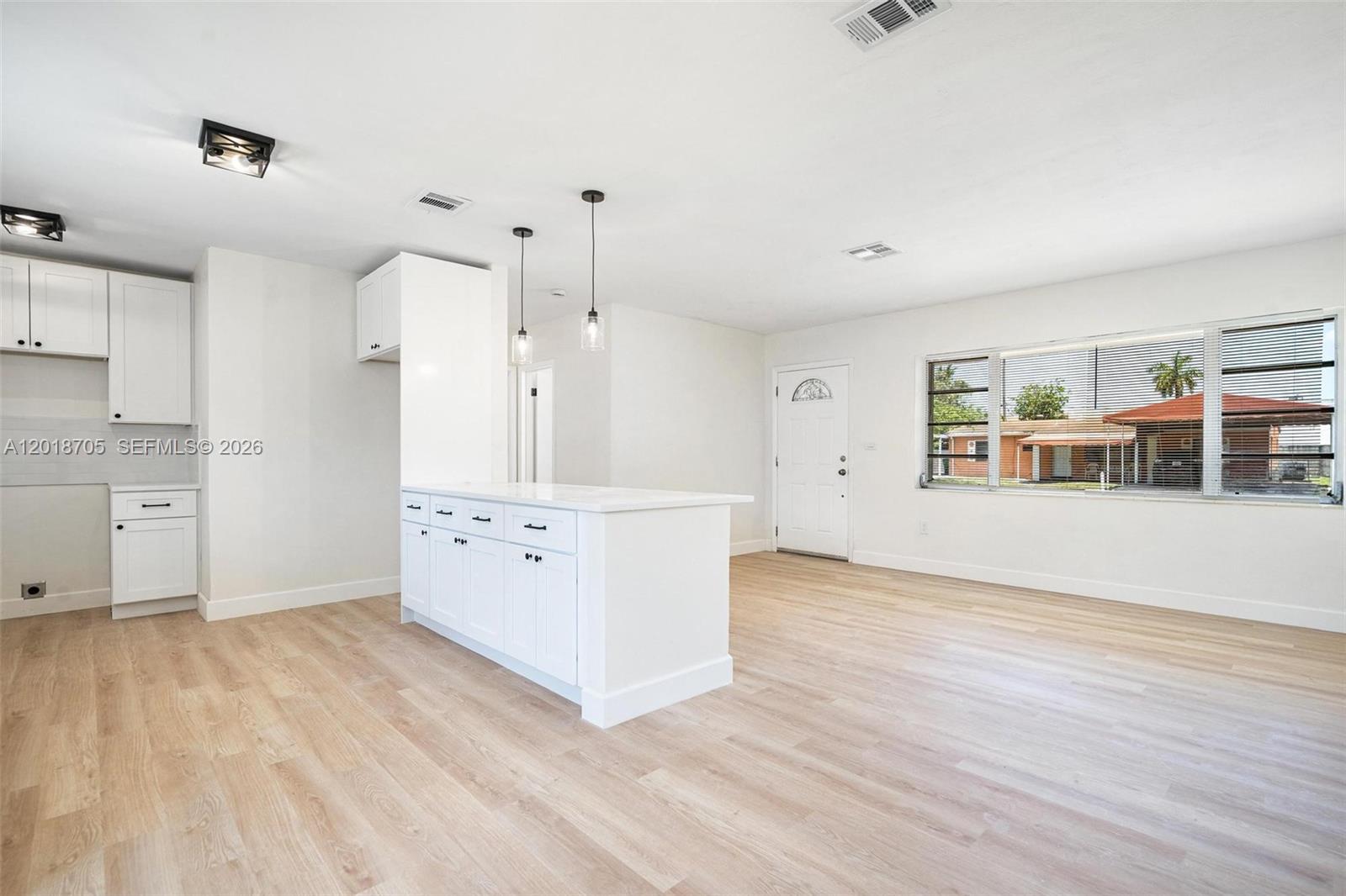 1ST ADDN TO GOLDEN HIGHLA - Residential