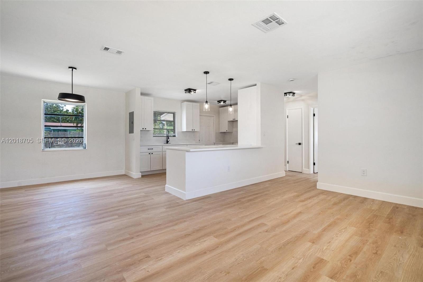 1ST ADDN TO GOLDEN HIGHLA - Residential