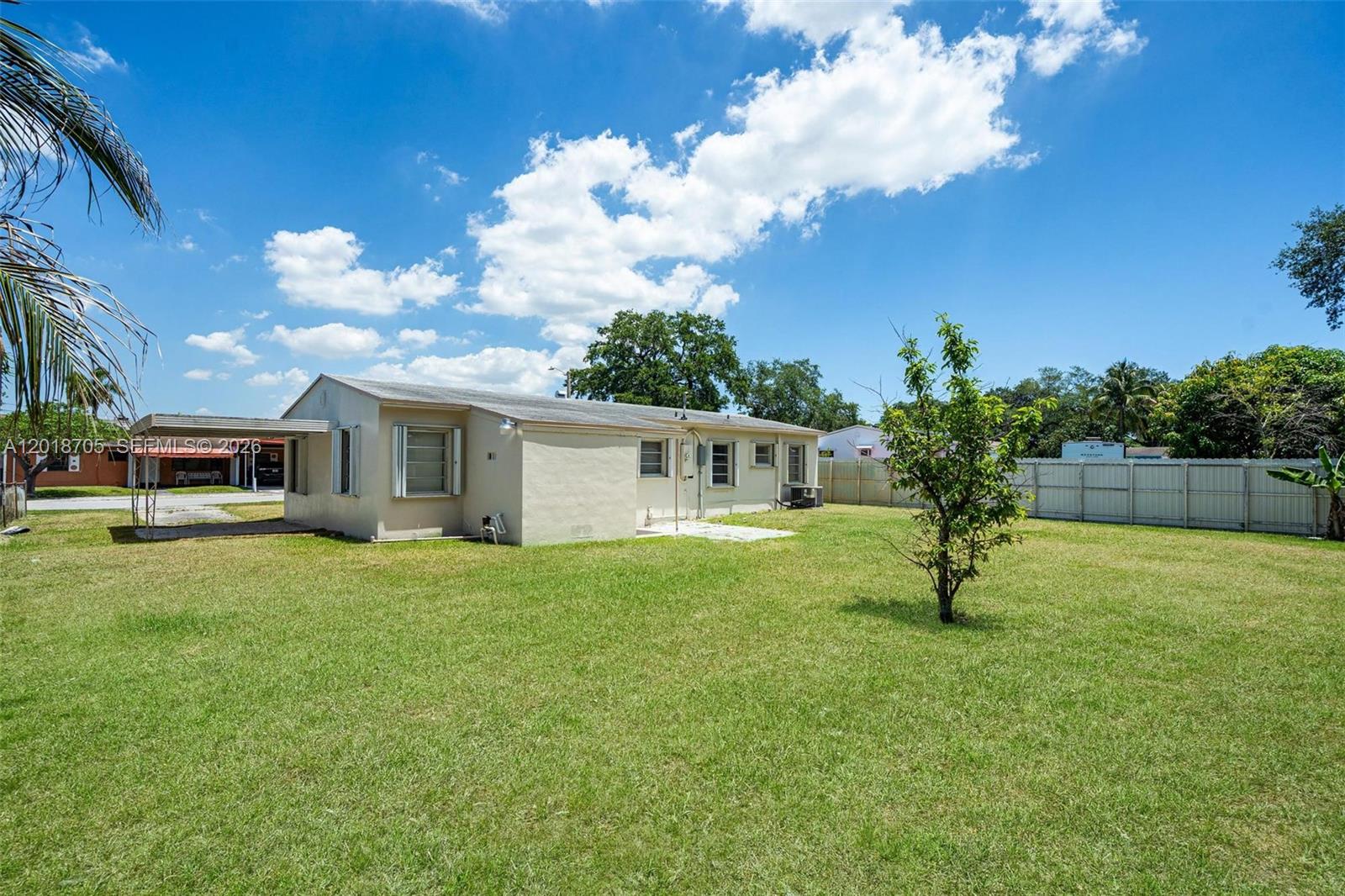 1ST ADDN TO GOLDEN HIGHLA - Residential
