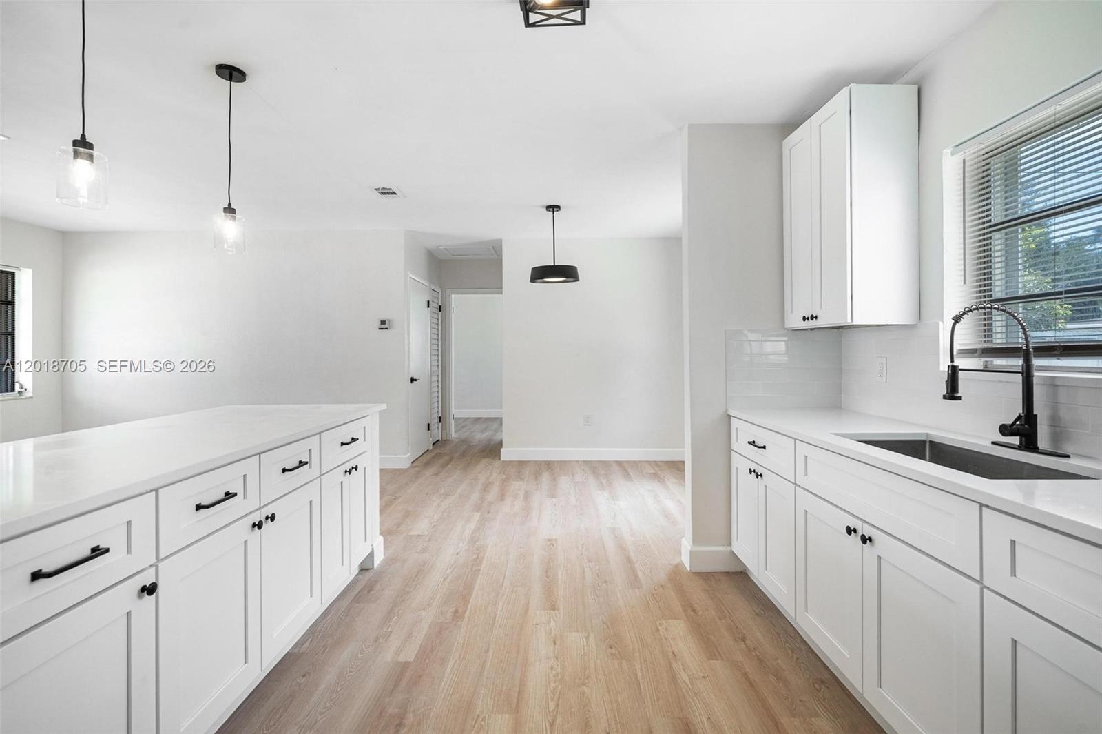 1ST ADDN TO GOLDEN HIGHLA - Residential