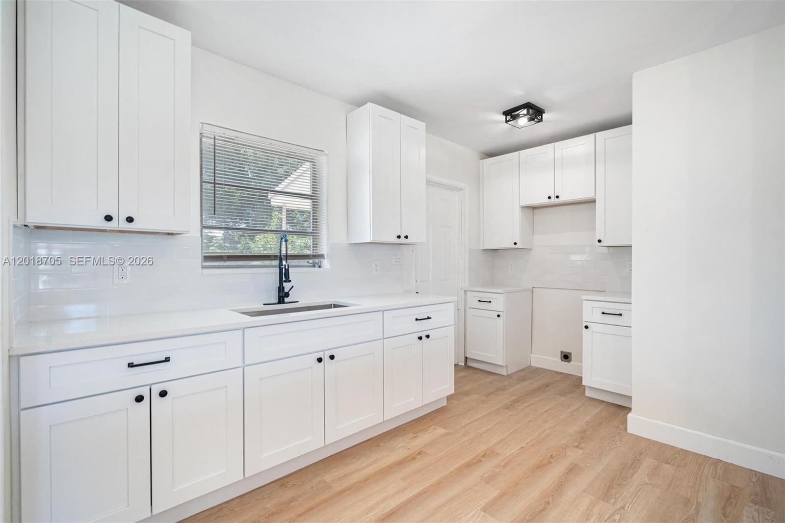 1ST ADDN TO GOLDEN HIGHLA - Residential