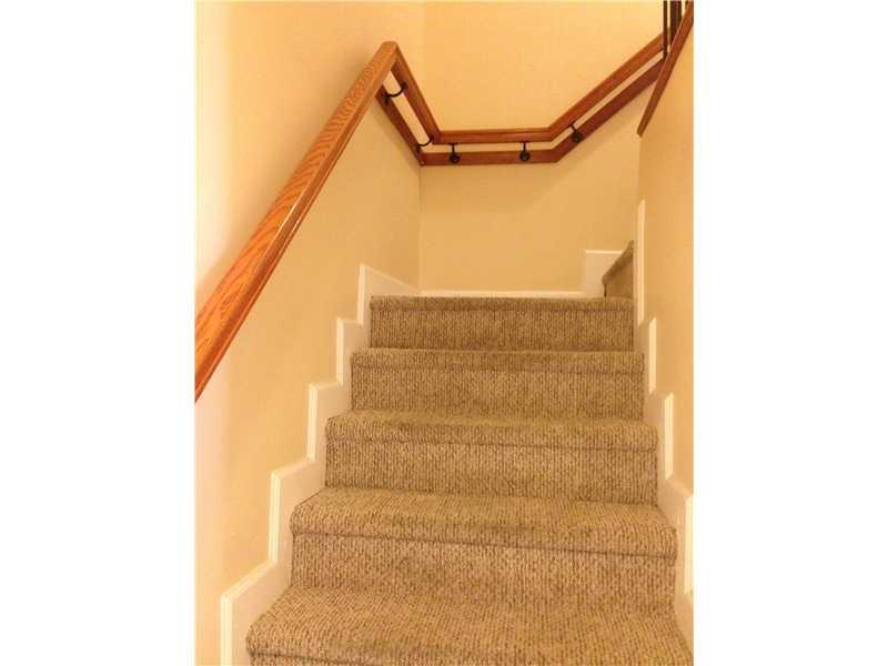 KENDALE LAKES TOWNHOUSE C - Residential Lease