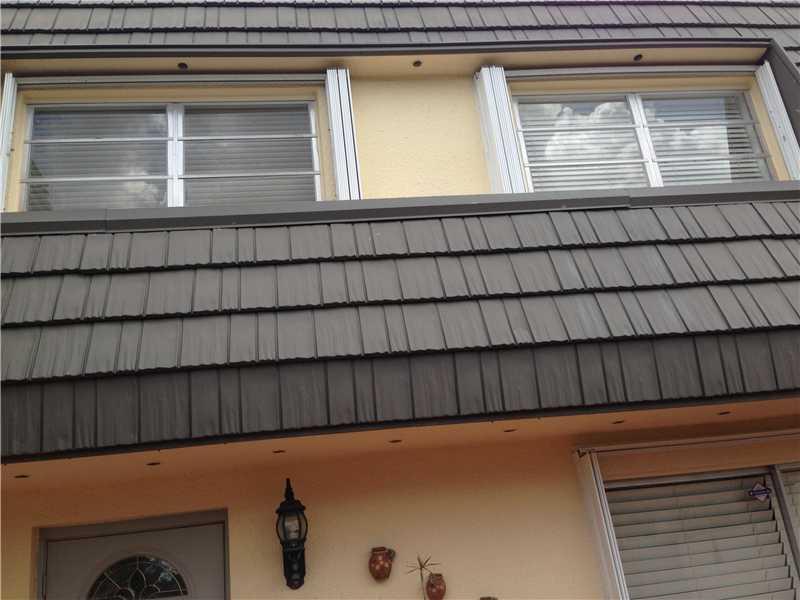 KENDALE LAKES TOWNHOUSE C - Residential Lease