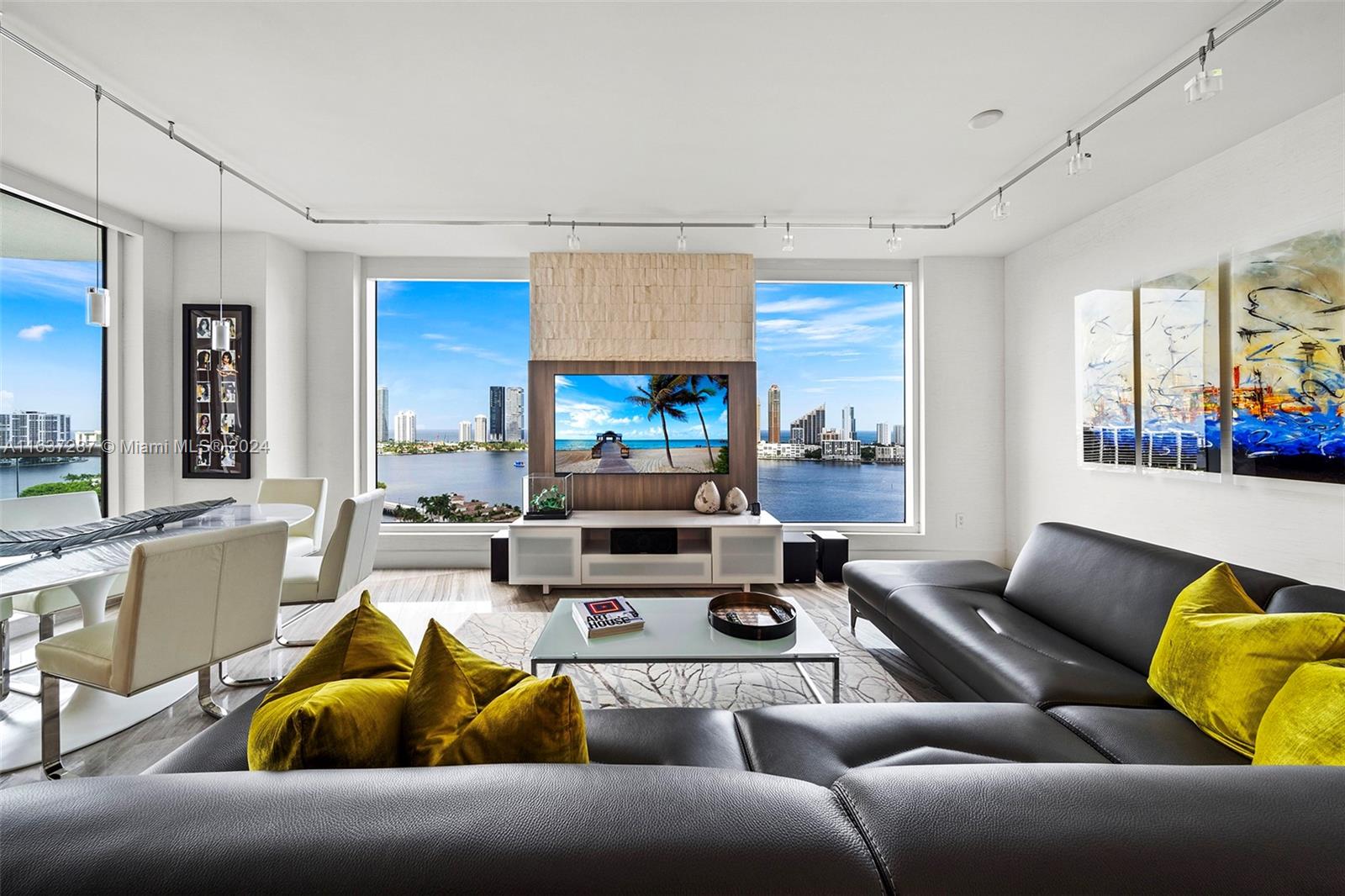 BELLAMARE @ WILLIAMS ISLA - Residential