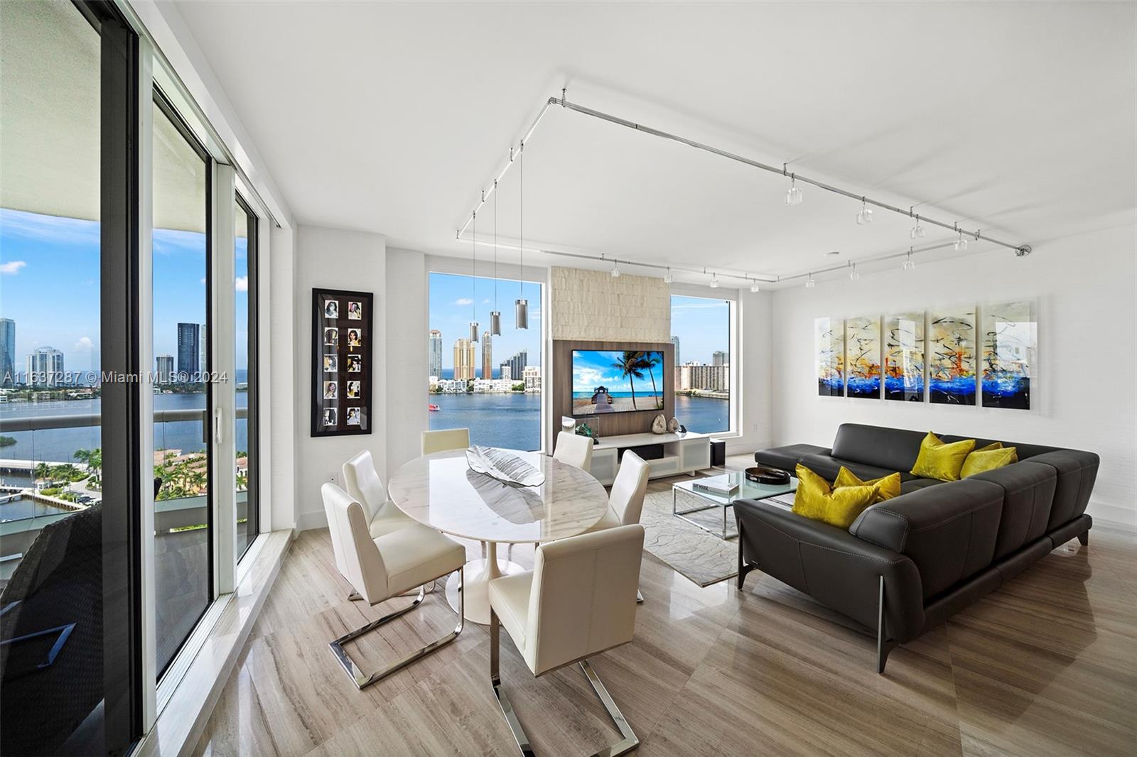 BELLAMARE @ WILLIAMS ISLA - Residential