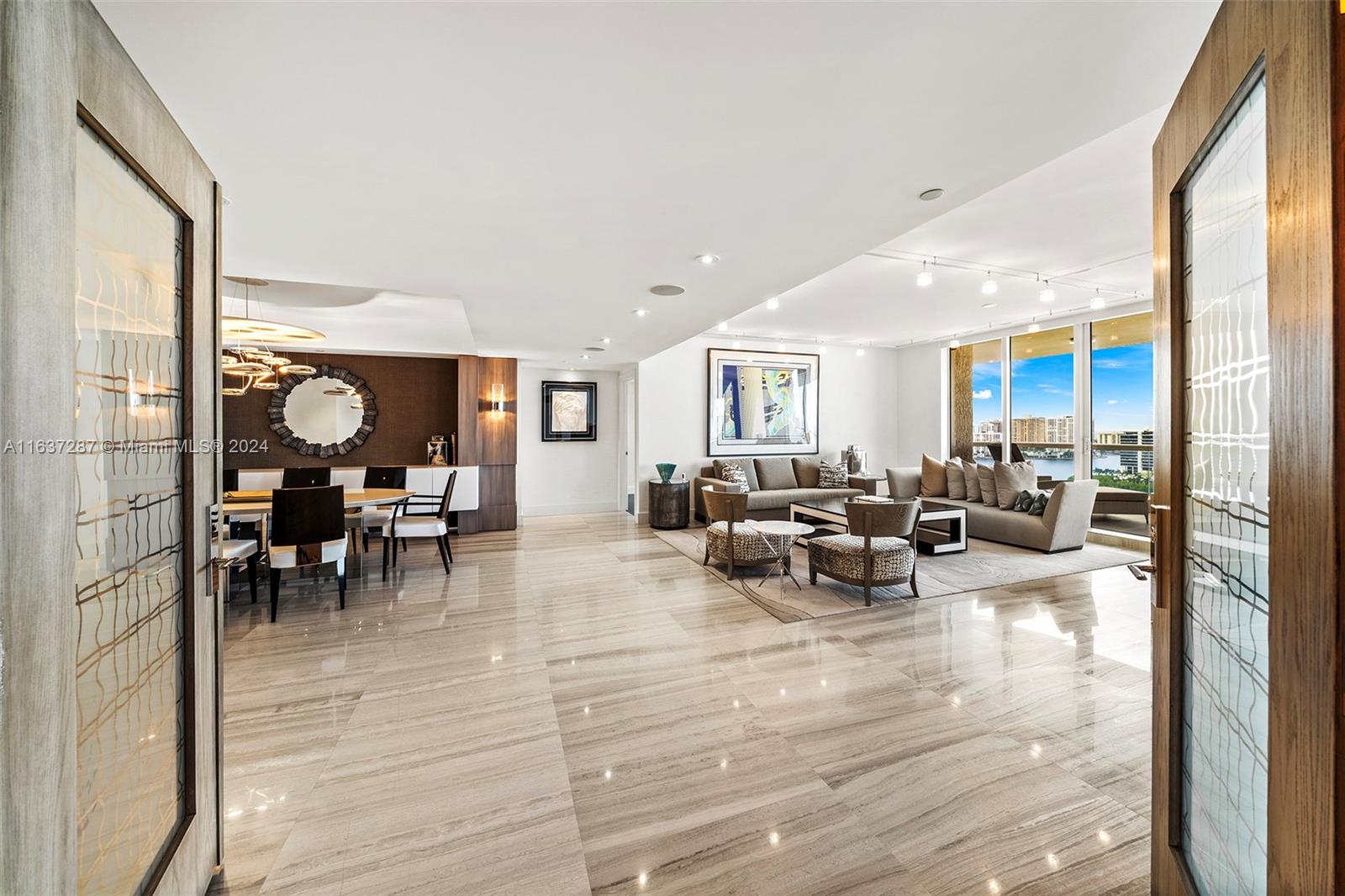 BELLAMARE @ WILLIAMS ISLA - Residential