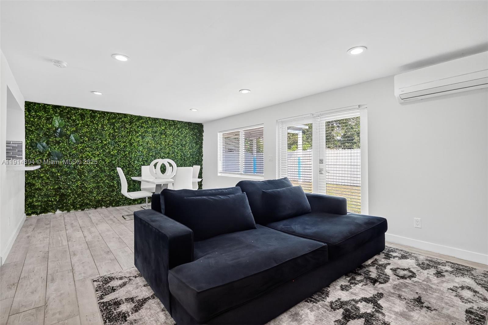 NICHOLS HEIGHTS - Residential