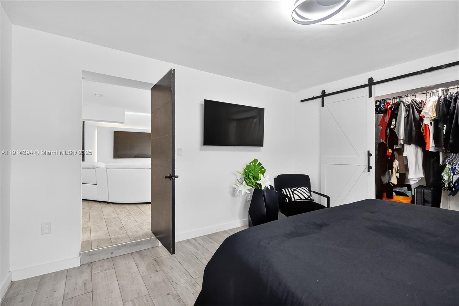 NICHOLS HEIGHTS - Residential